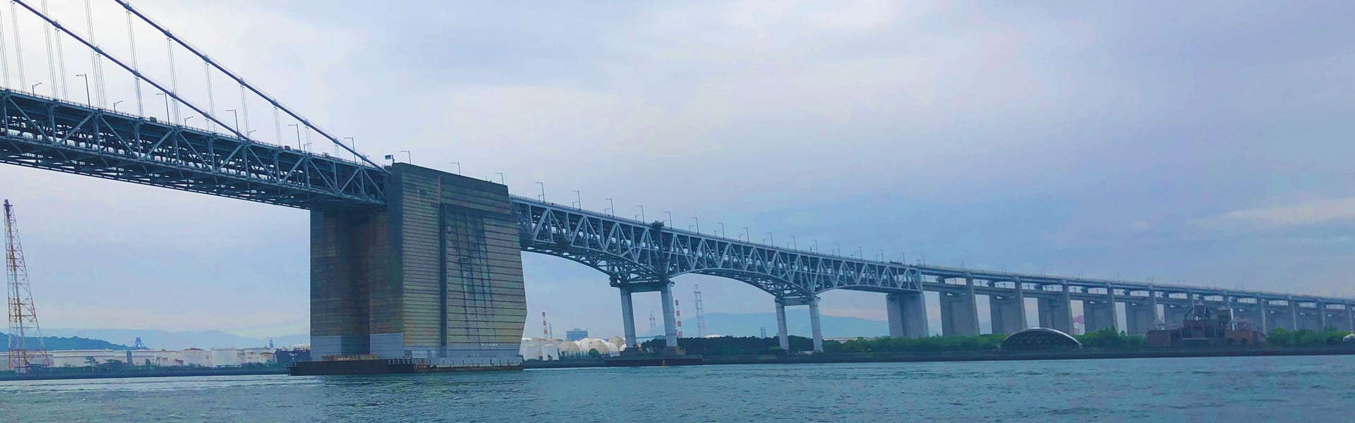 瀬戸大橋(香川と本州を結ぶ景観)