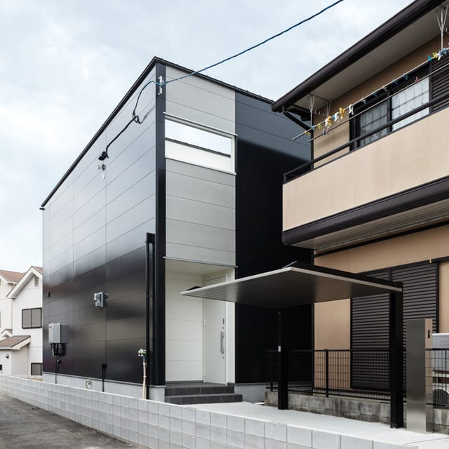 限られた敷地に建つSS2 HOUSEの外観