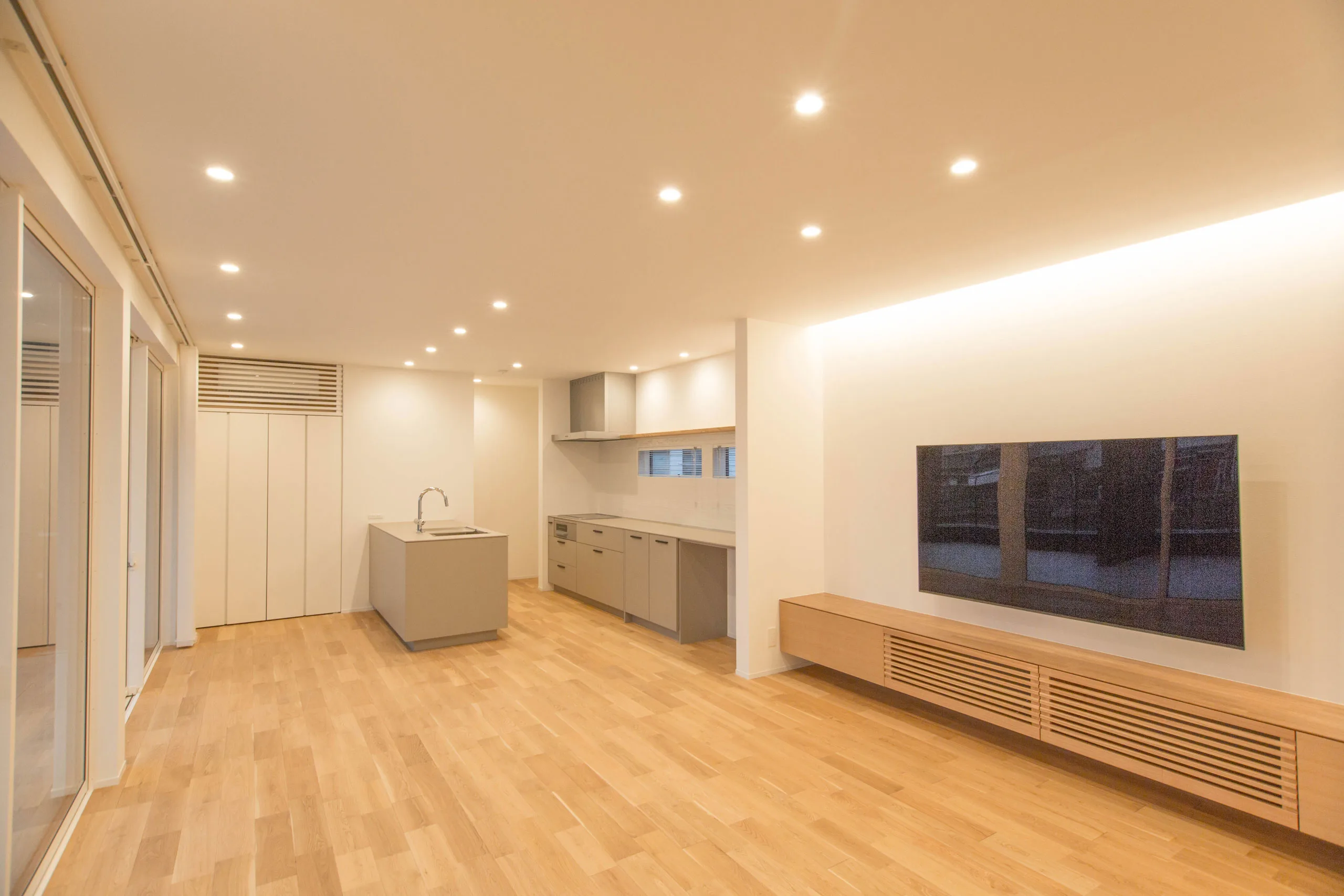 IK HOUSE LDK