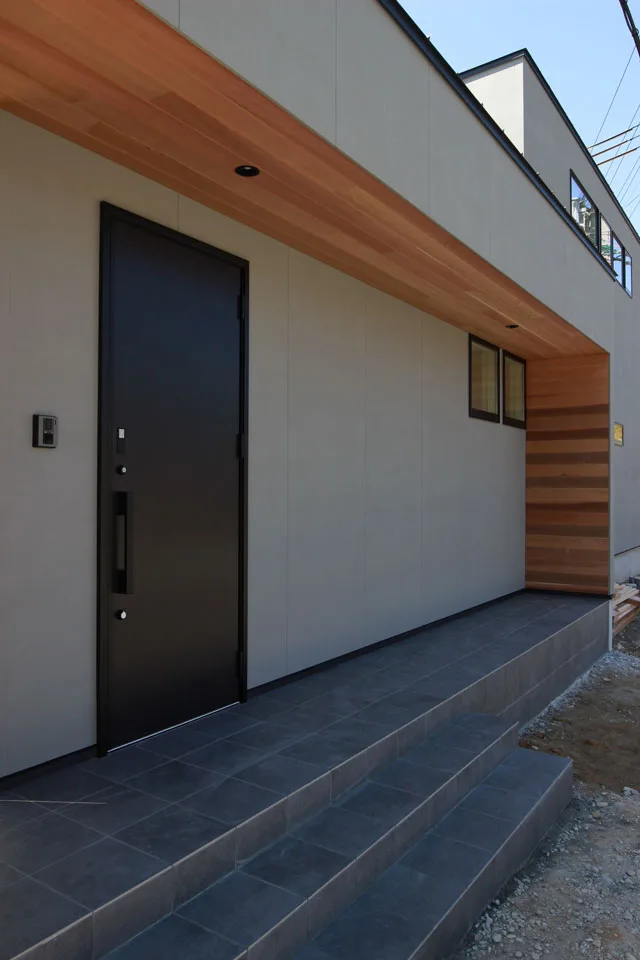 NY3 HOUSE