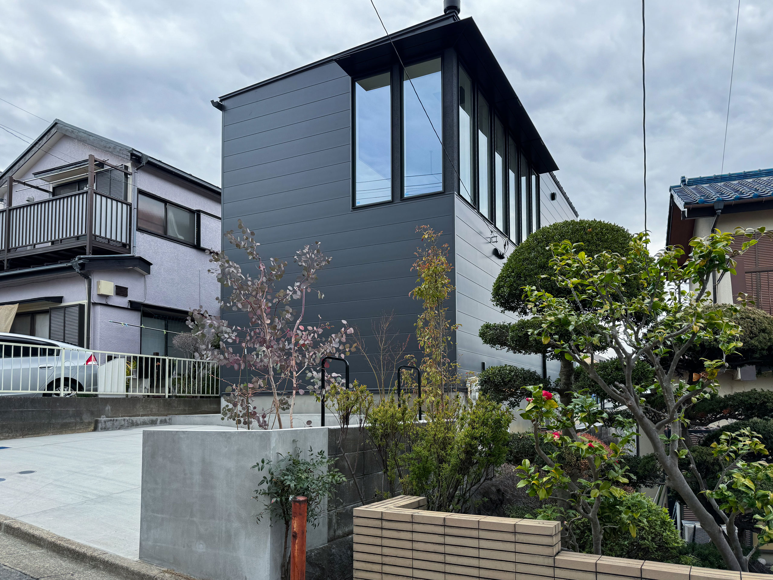 OJ HOUSE