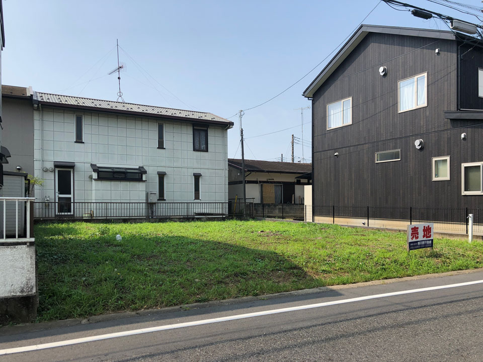 閑静な住宅街に建つ栃木のデザイン住宅