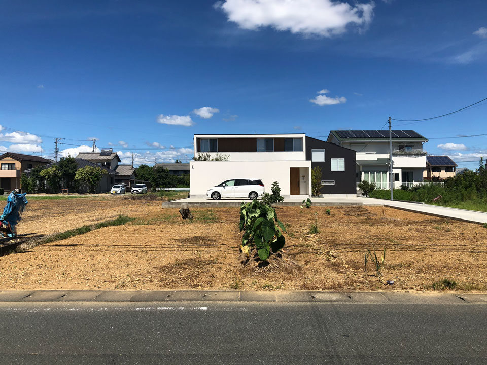 浜松市に建つデザイン住宅