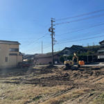 愛知県の分譲地に建つ３台並列駐車の家