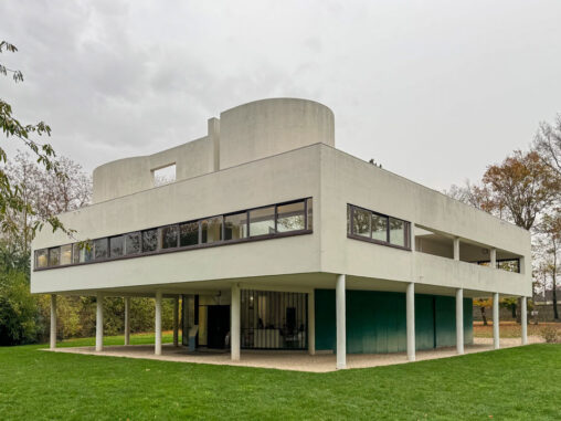 サヴォア邸外観ファサード